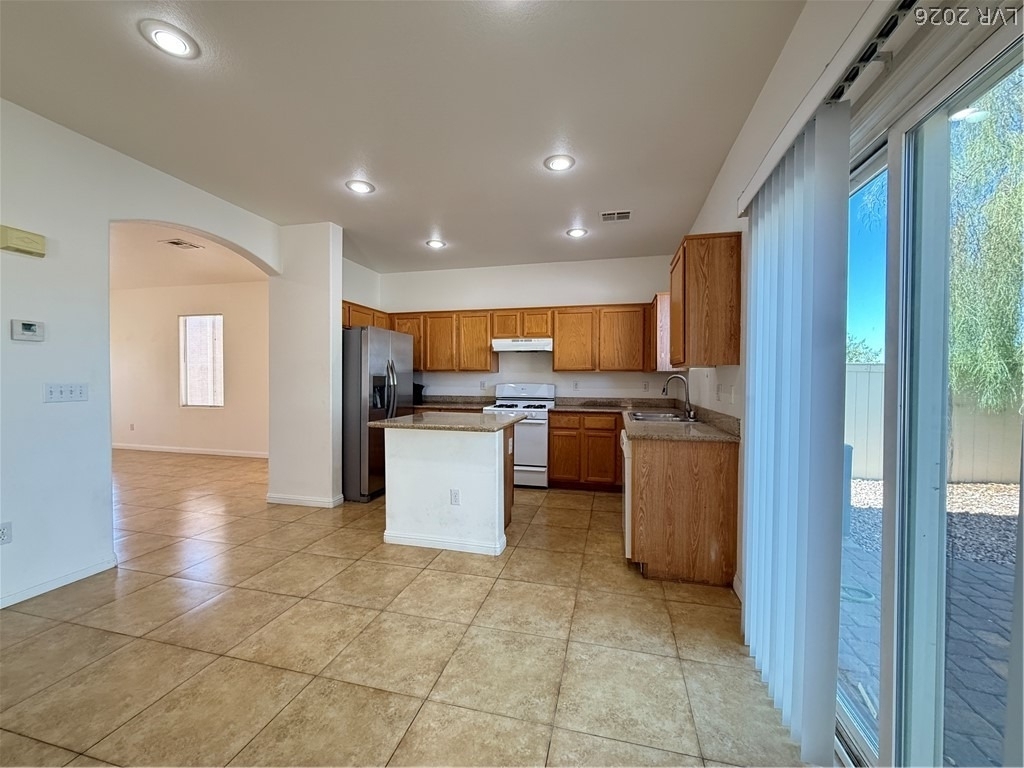 6546 Marco Vista Avenue - Photo 8