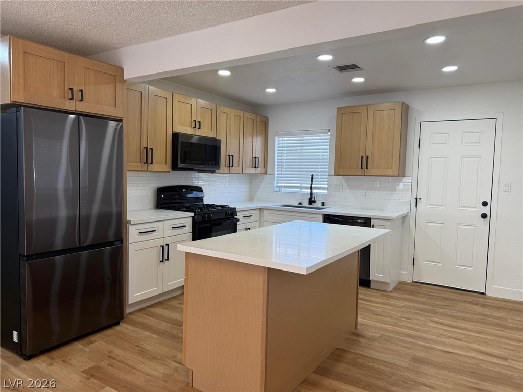 148 Fir Street - Photo 2