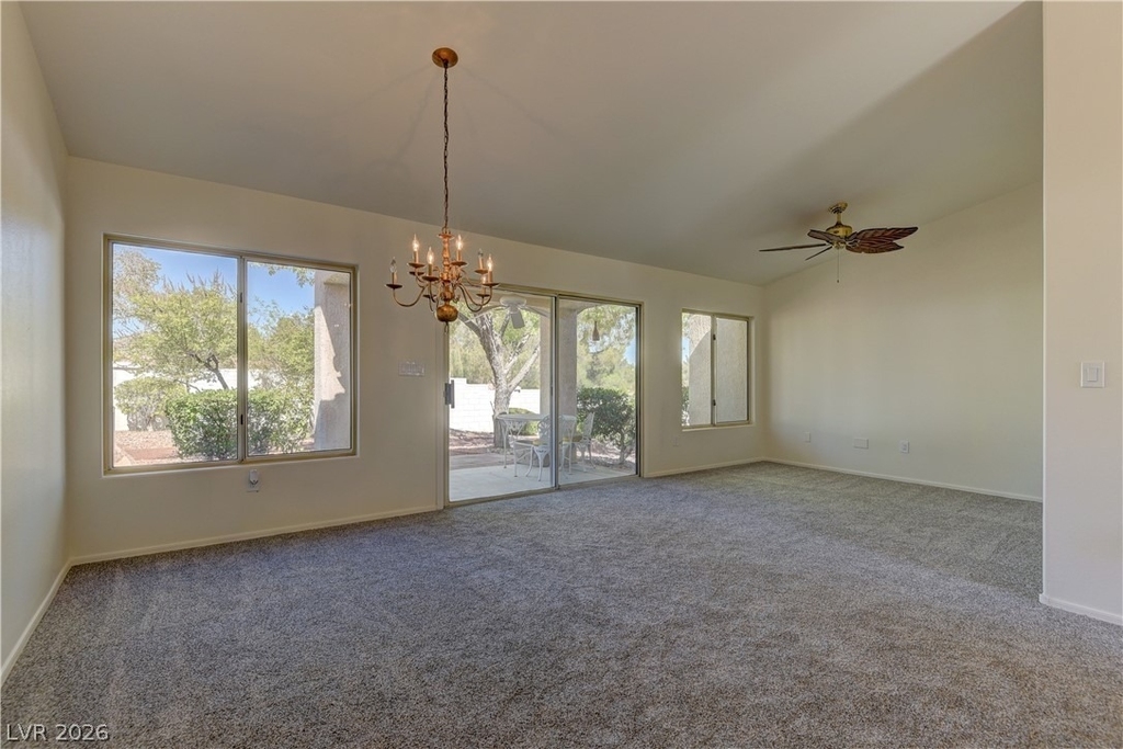 10028 Bundella Drive - Photo 4