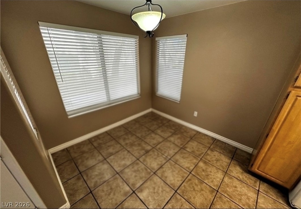 5710 E Tropicana Avenue - Photo 3