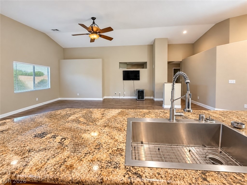 4648 Mountain Tree Street - Photo 4