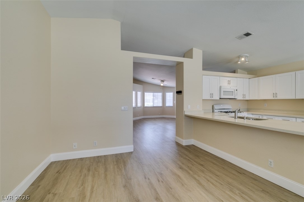 2325 Ramsgate Drive - Photo 15