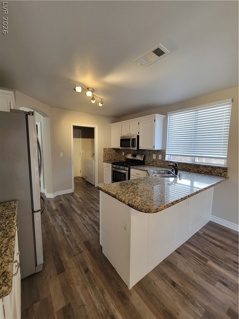 8218 Tone Street - Photo 3