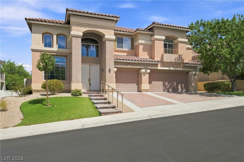 1464 European Drive - Photo 0