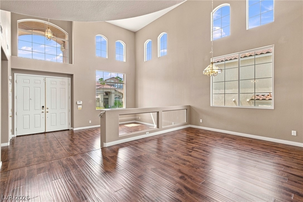 1464 European Drive - Photo 5