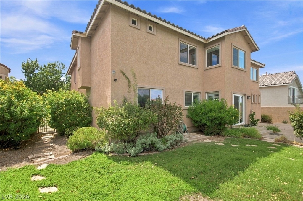 1464 European Drive - Photo 48