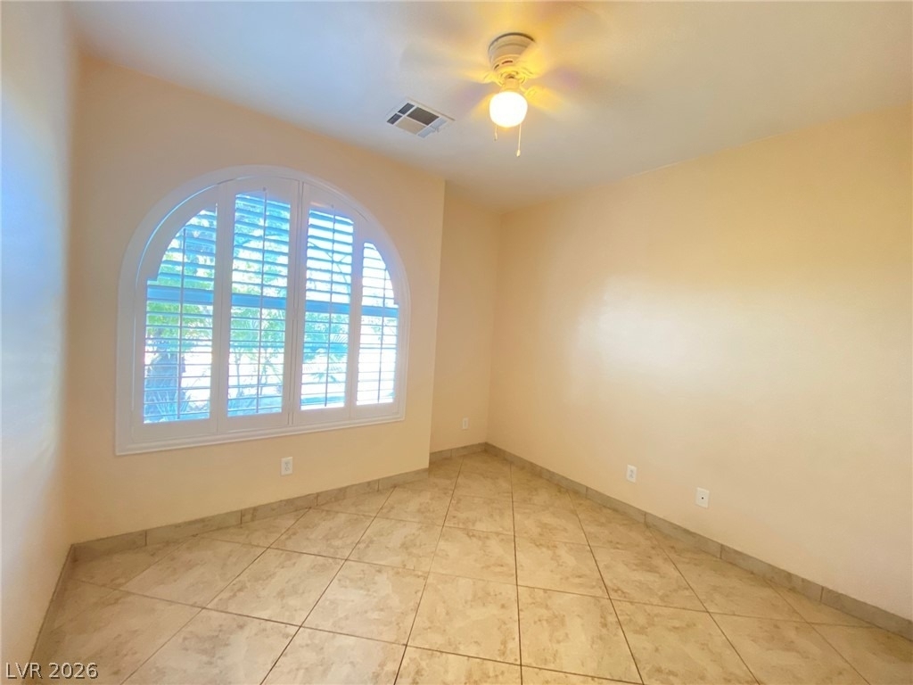 8683 Blakely Court - Photo 27