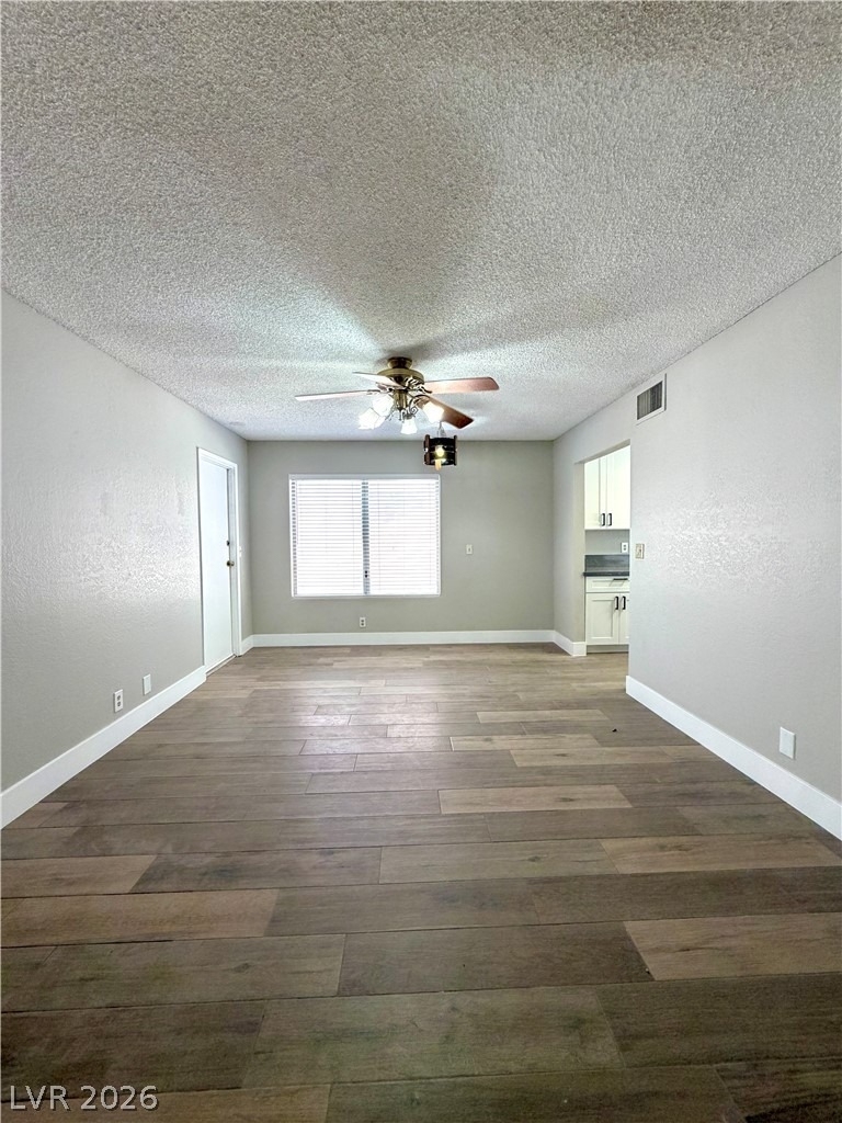 6950 Wedgewood Way - Photo 7