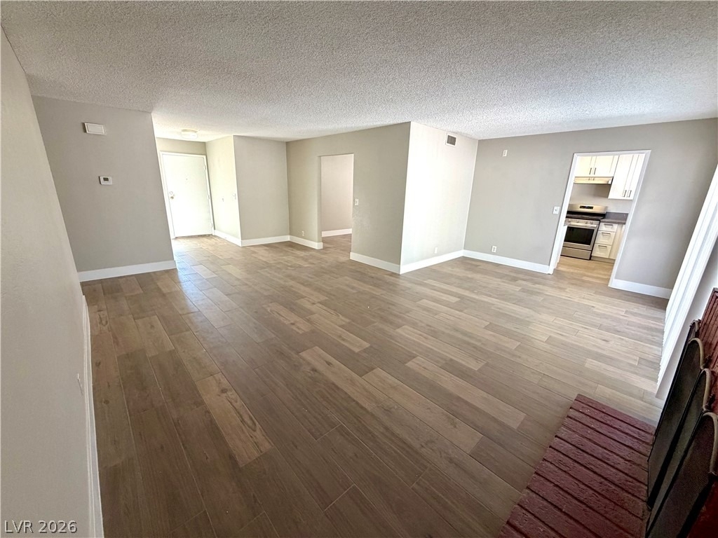 6950 Wedgewood Way - Photo 4