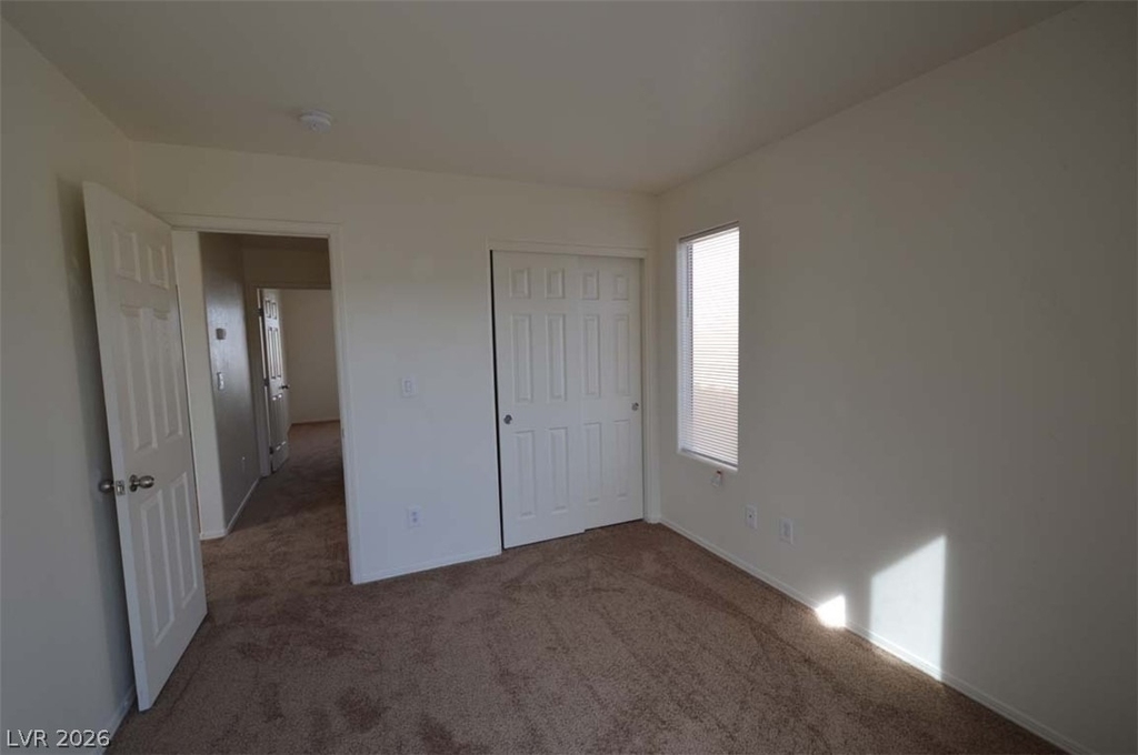 6670 Tulip Falls Drive - Photo 16