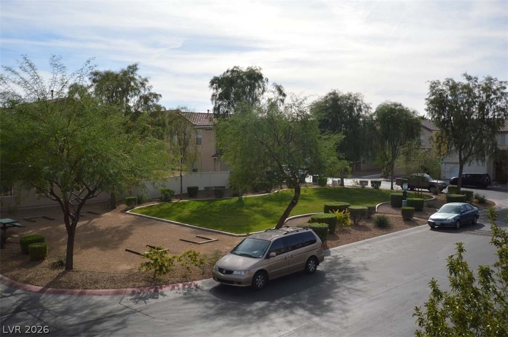 6670 Tulip Falls Drive - Photo 13