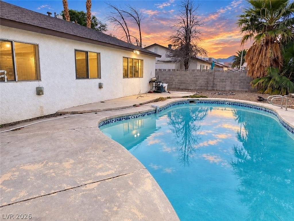5704 Stallion Avenue - Photo 1
