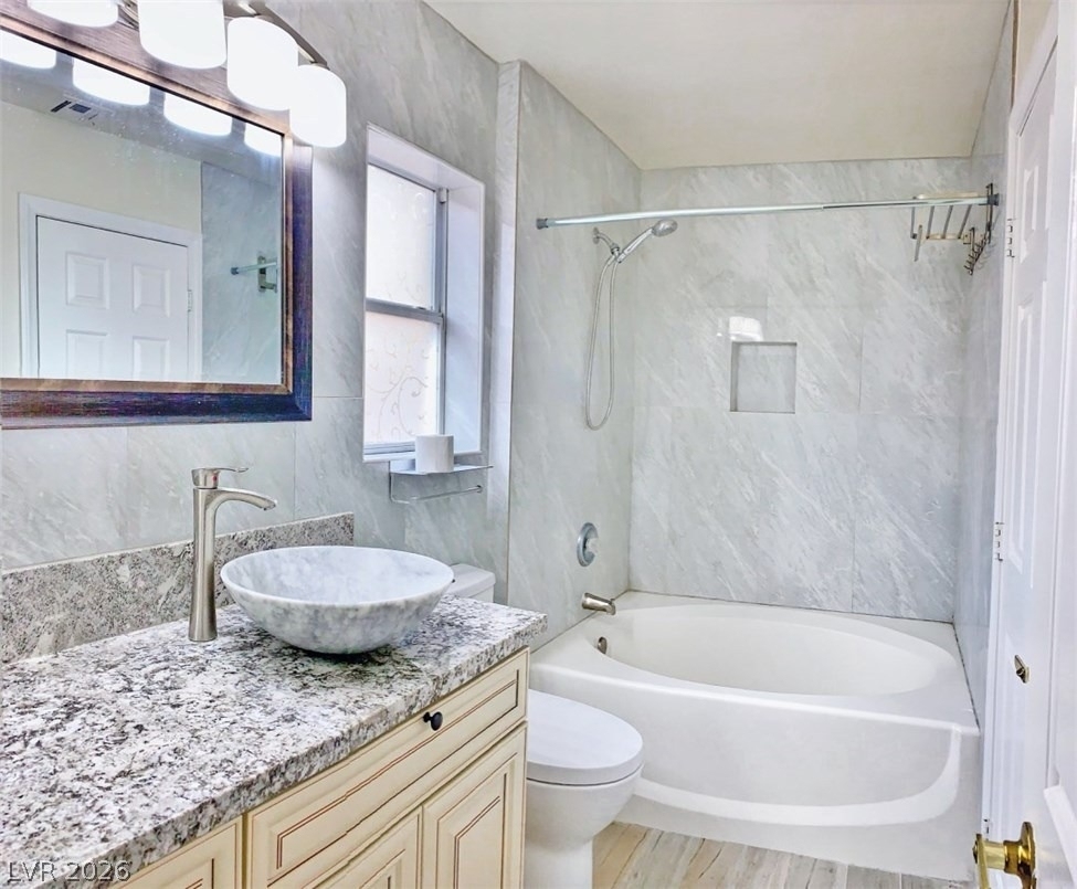 10859 Vista Marbella Avenue - Photo 13