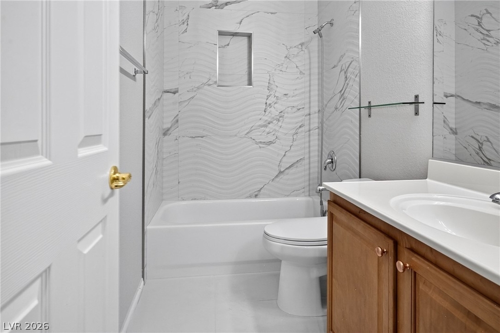6276 Huntington Ridge Avenue - Photo 16