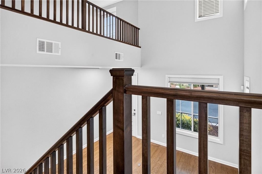 6276 Huntington Ridge Avenue - Photo 6