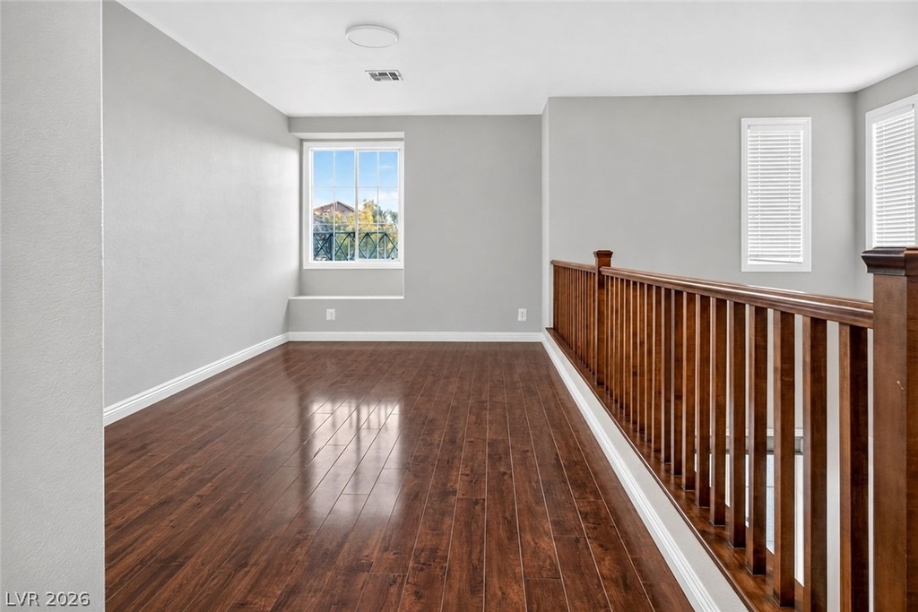6276 Huntington Ridge Avenue - Photo 13