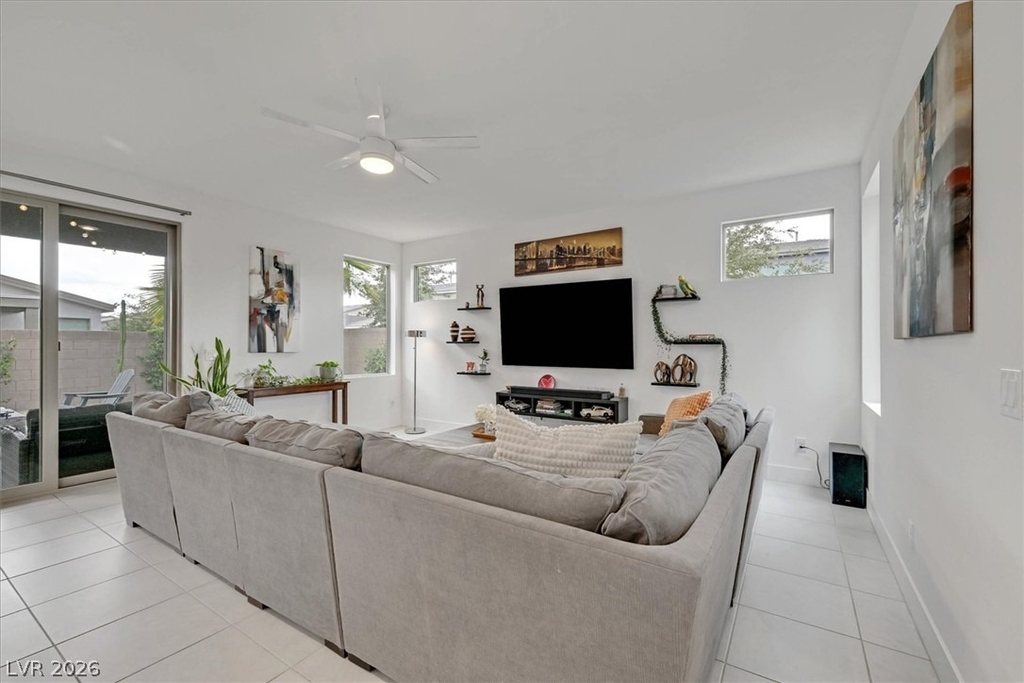 4195 W Landberg Avenue - Photo 6