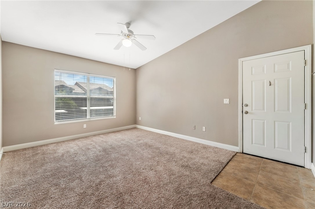 8000 Badura Avenue - Photo 3