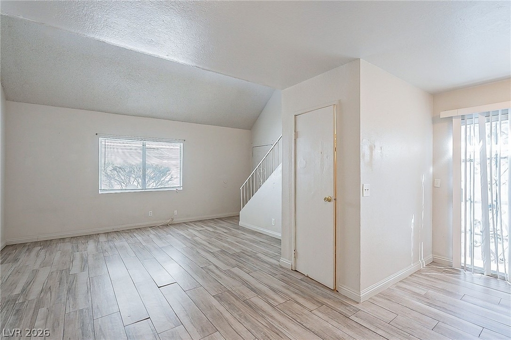 5168 Garden Lane - Photo 9