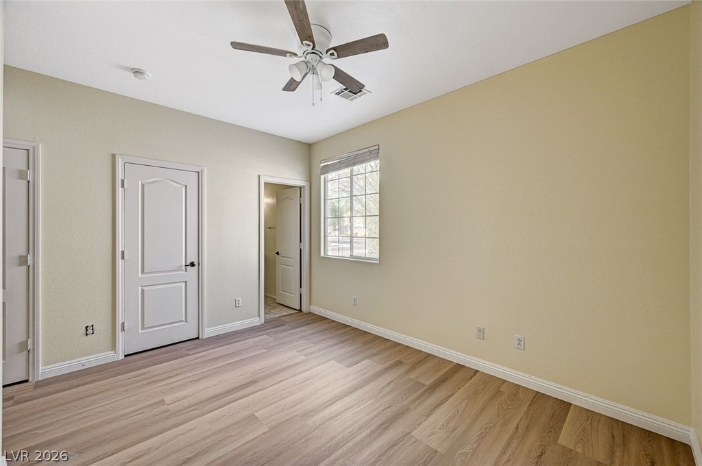 9821 Hanover Grove Avenue - Photo 12