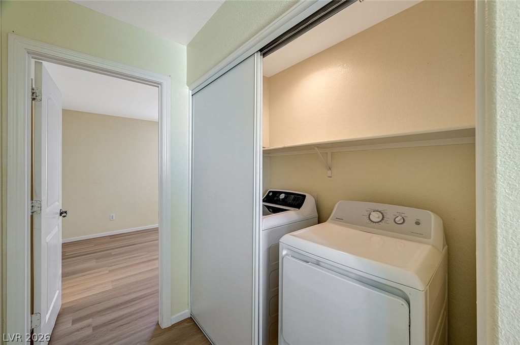 9821 Hanover Grove Avenue - Photo 23