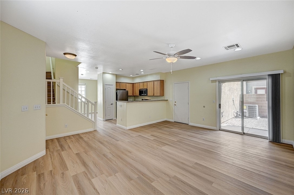 9821 Hanover Grove Avenue - Photo 6