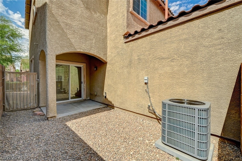9821 Hanover Grove Avenue - Photo 46