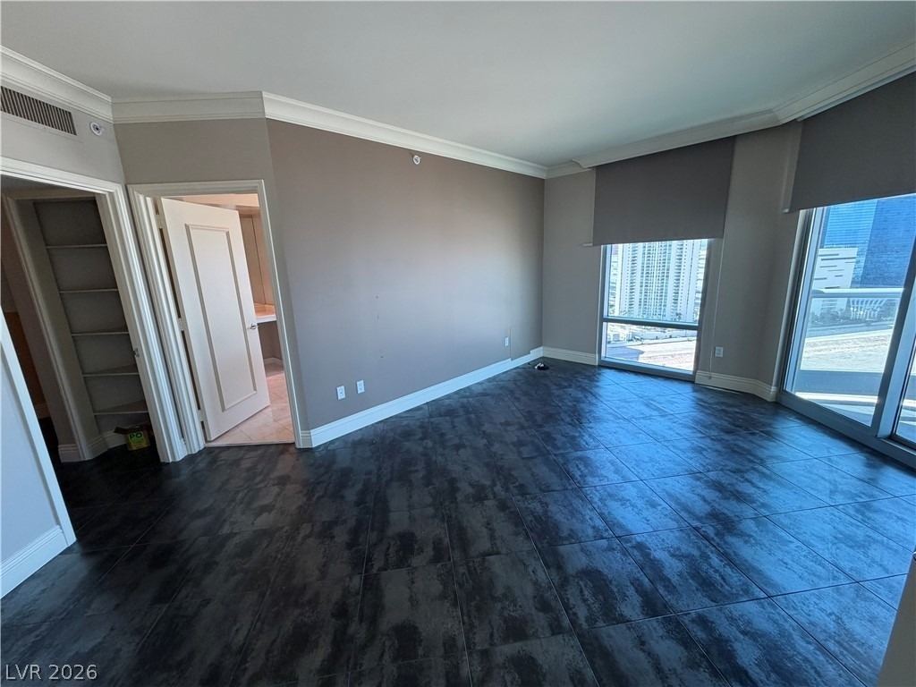 222 Karen Avenue - Photo 2