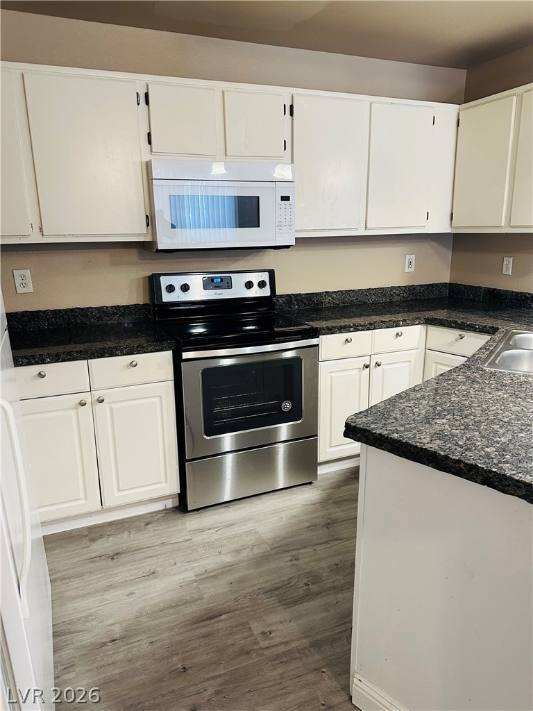 8600 W Charleston Boulevard - Photo 10