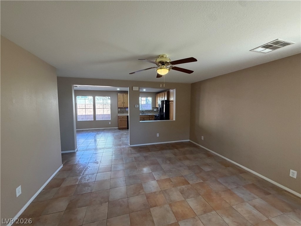 67 Desert Coyote Street - Photo 2