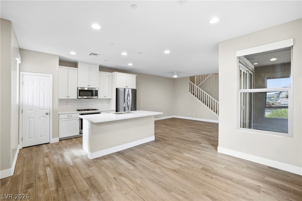 11677 Emerald Lake Avenue - Photo 7
