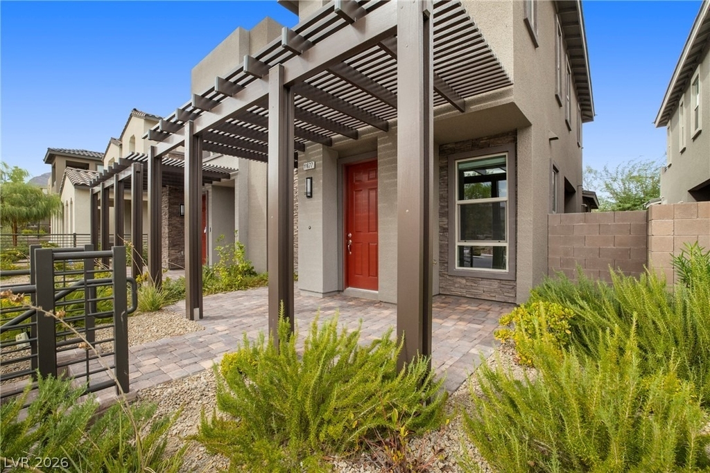 11677 Emerald Lake Avenue - Photo 1