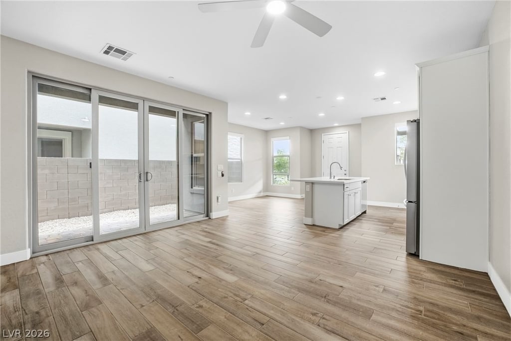 11677 Emerald Lake Avenue - Photo 3