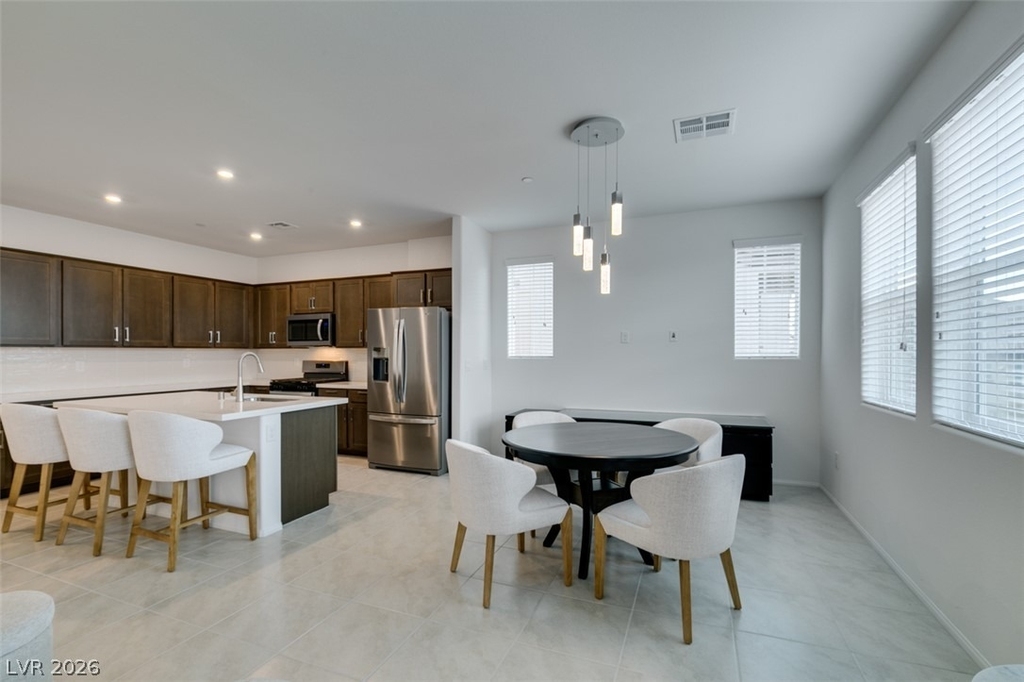 635 Bellus Place - Photo 14