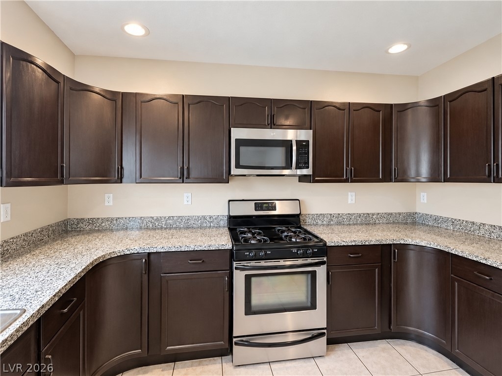 7971 Constantinople Avenue - Photo 10
