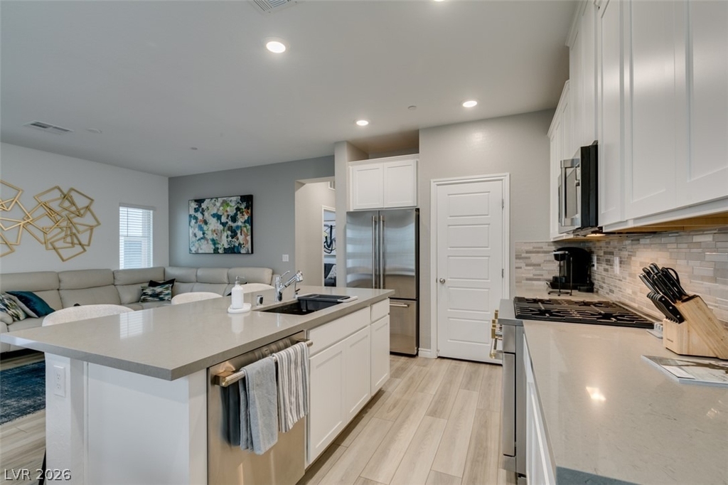 600 N Carriage Hill Drive - Photo 23