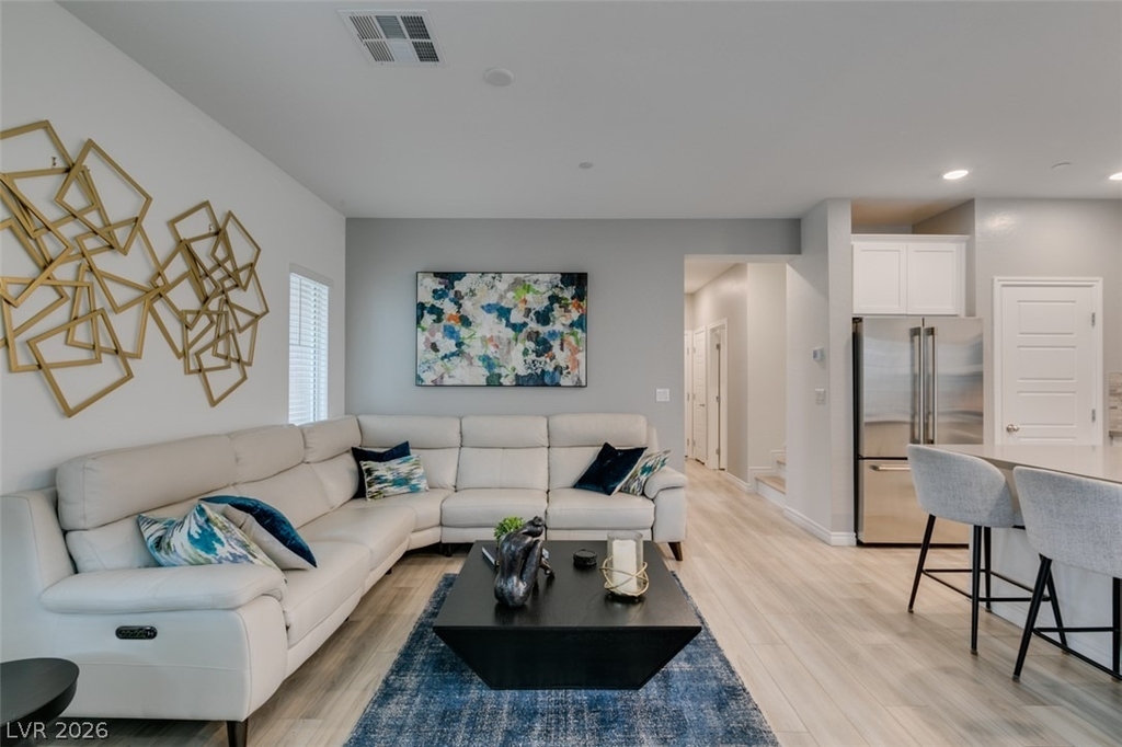 600 N Carriage Hill Drive - Photo 9
