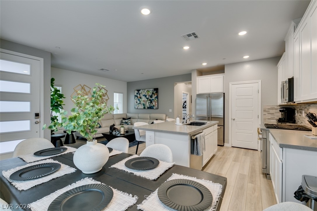 600 N Carriage Hill Drive - Photo 22
