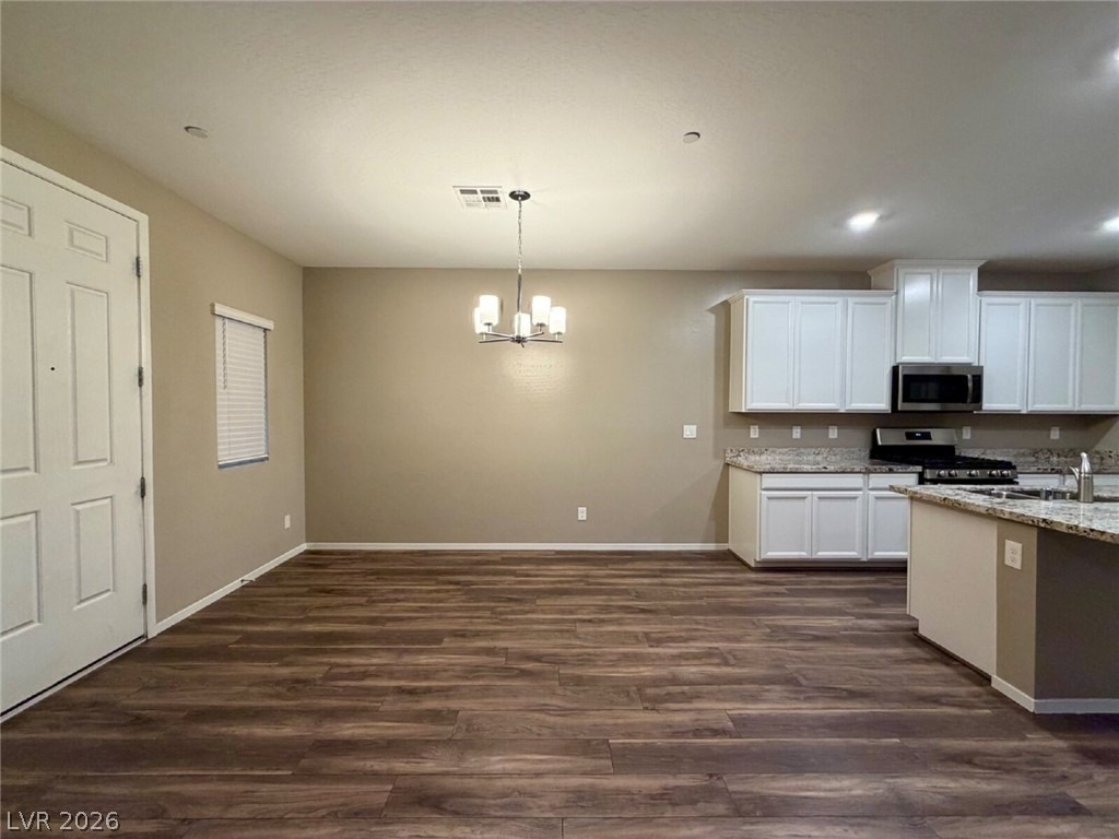 771 Estate Country Avenue - Photo 3
