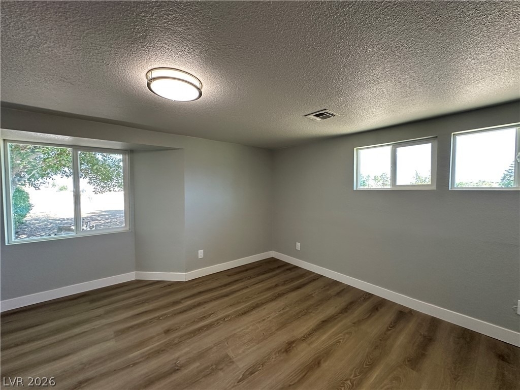 2590 N Murphy Street - Photo 6