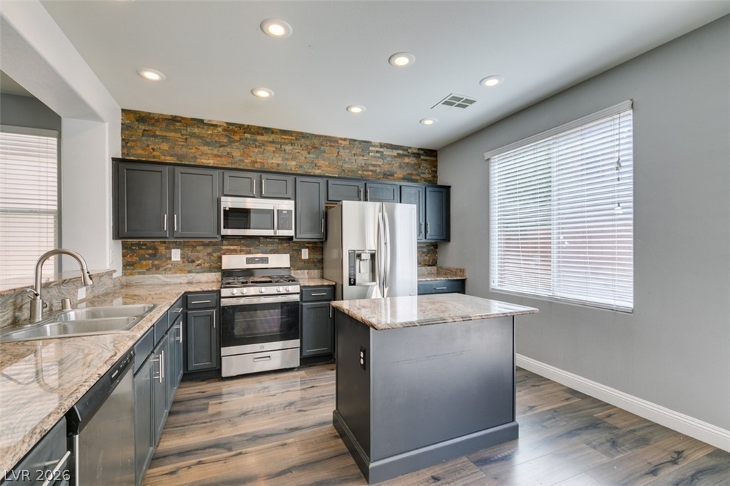 8365 Rygate Avenue - Photo 7