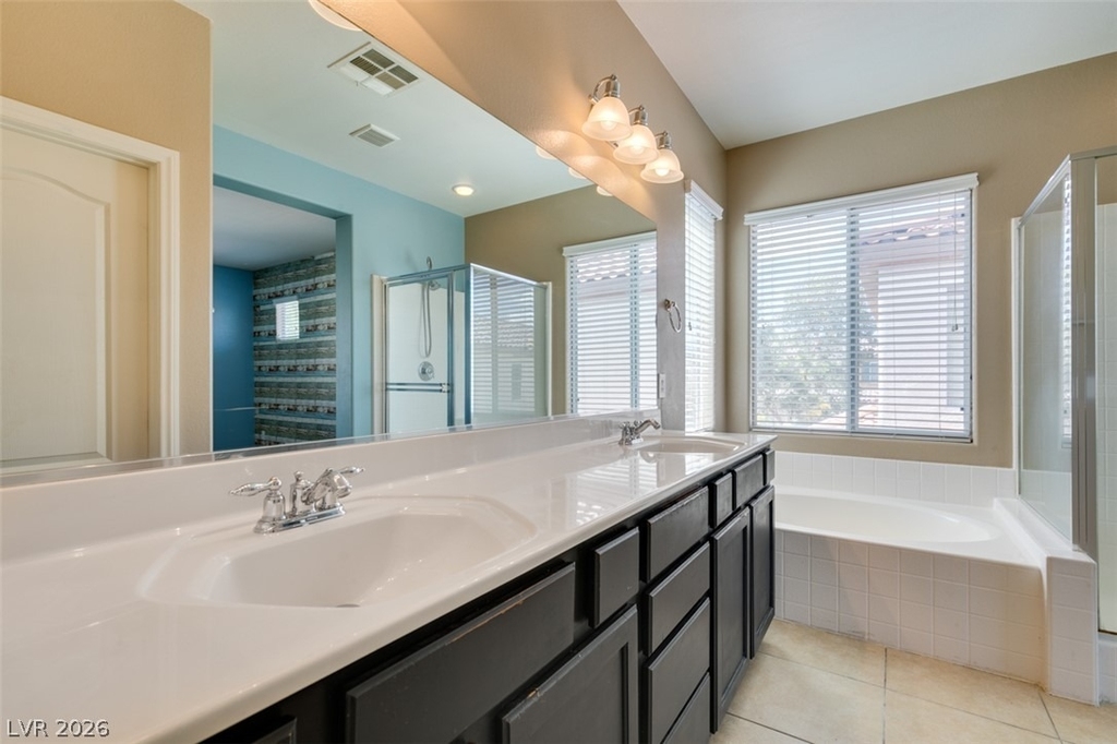8365 Rygate Avenue - Photo 17