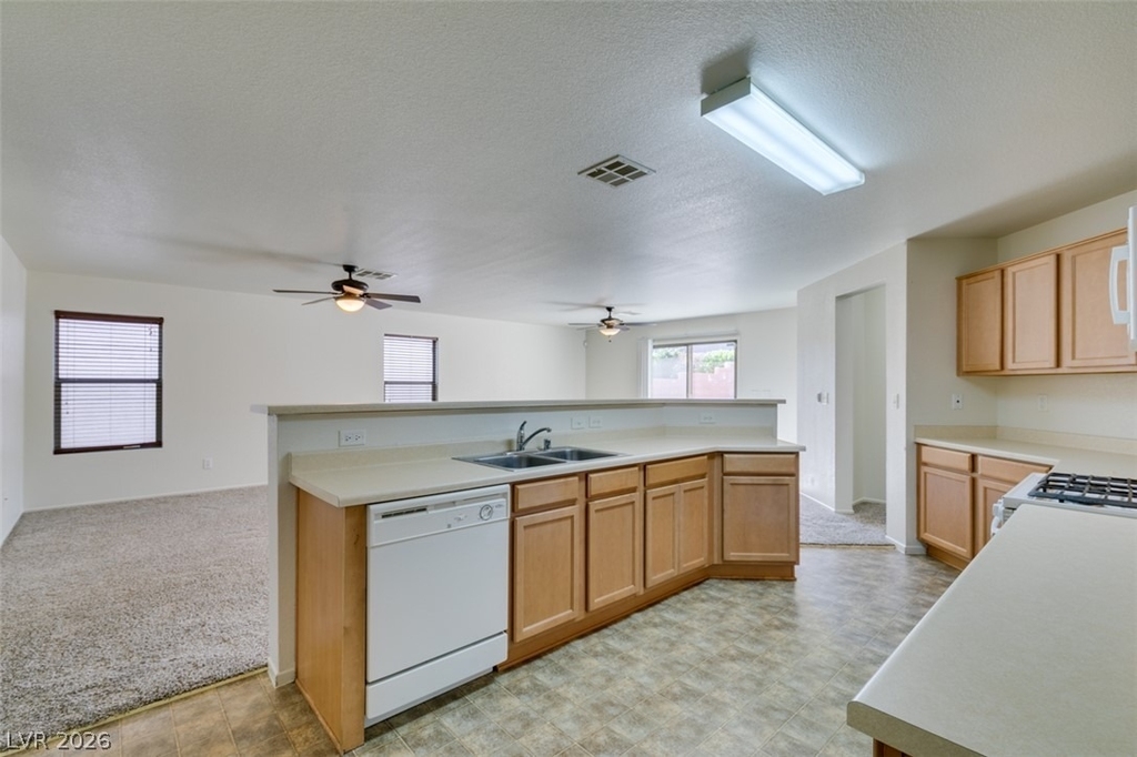 7533 Rivermeade Street - Photo 18