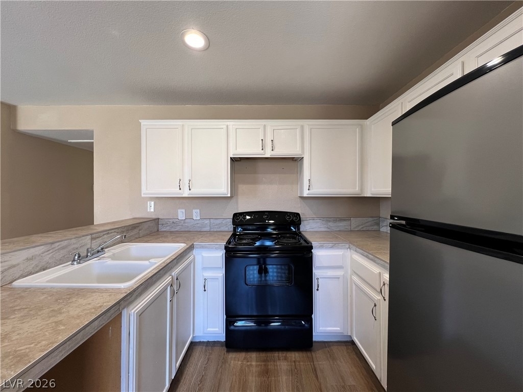 2982 Juniper Hills Boulevard - Photo 9
