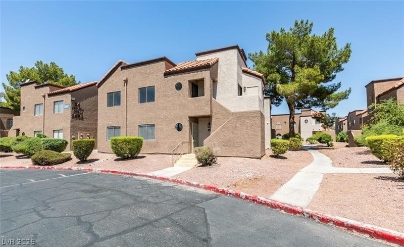 2982 Juniper Hills Boulevard - Photo 0