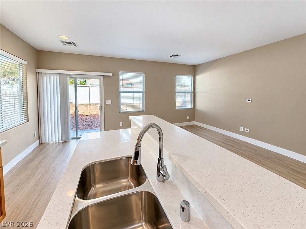 8432 Viansa Loma Avenue - Photo 5