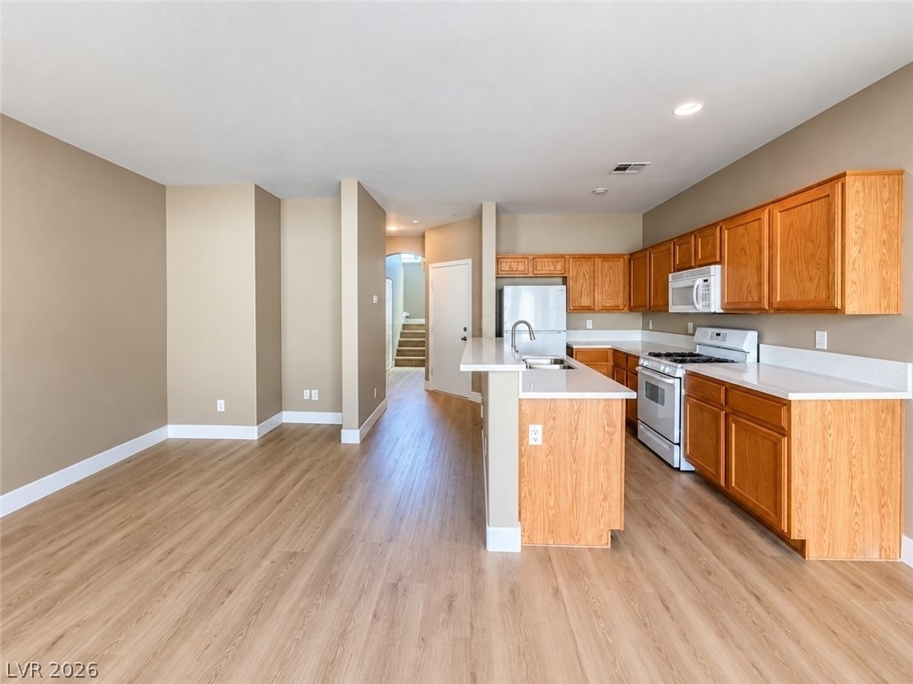 8432 Viansa Loma Avenue - Photo 2