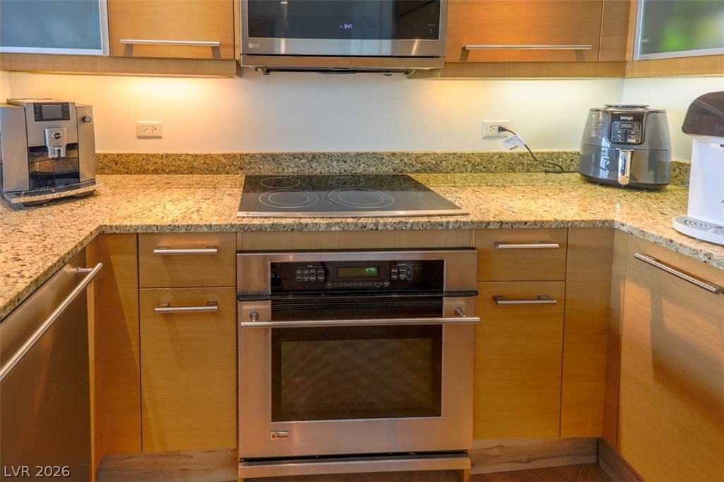 322 Karen Avenue - Photo 19
