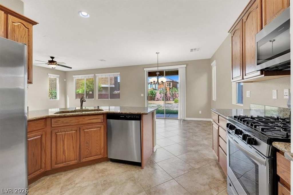 732 Rustic Desert Place - Photo 6