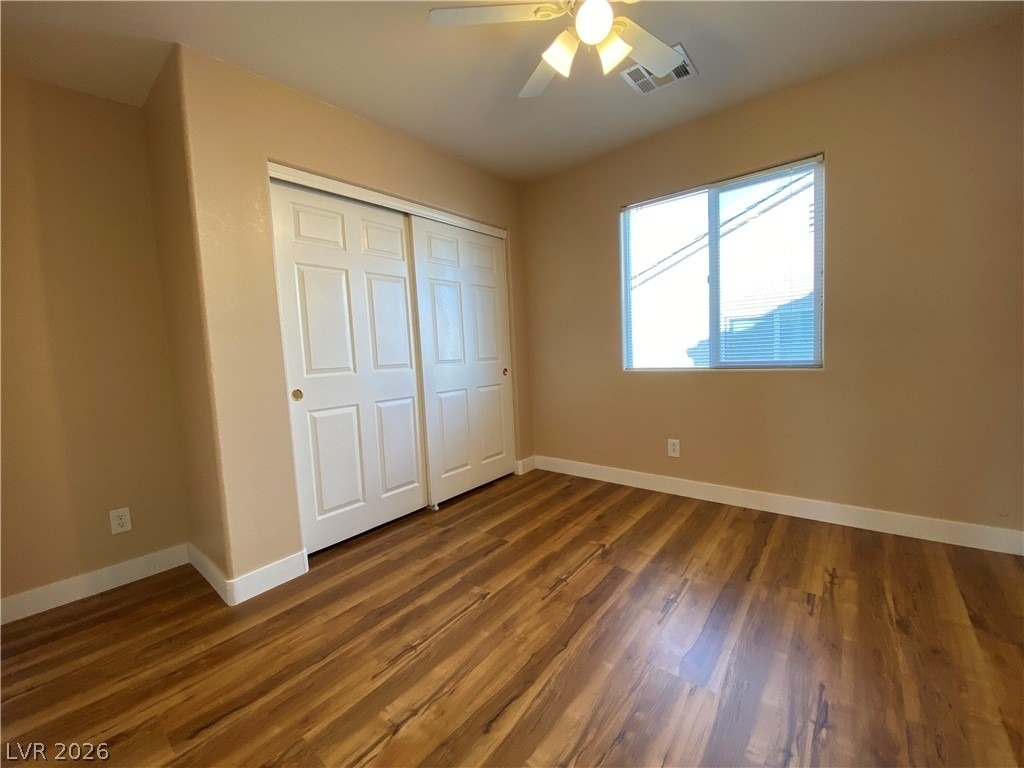9212 Millikan Avenue - Photo 11